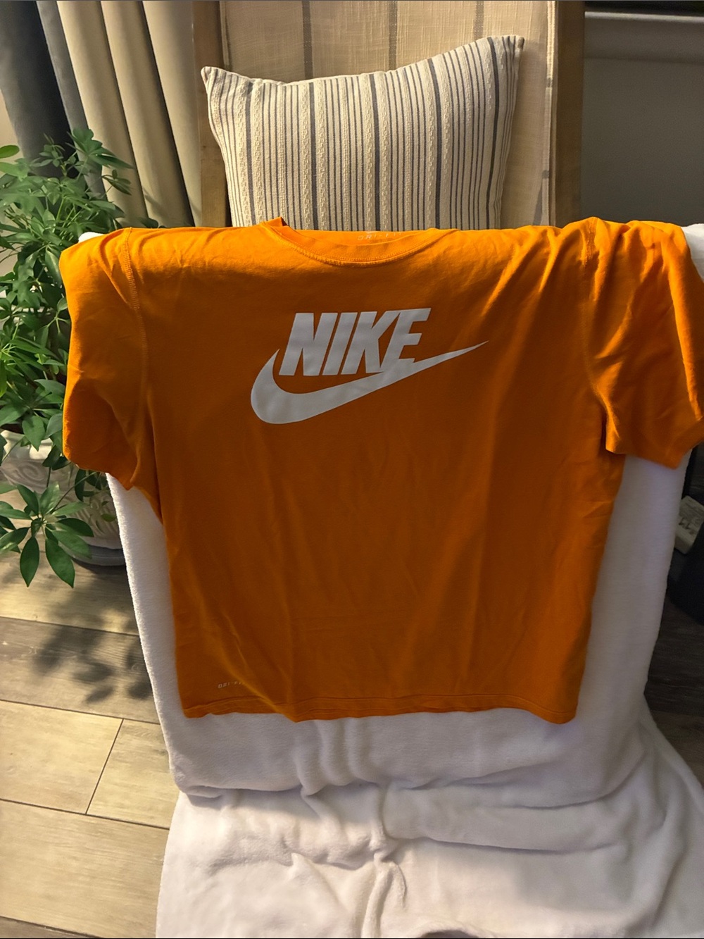 Nike Orange Graphic Logo Tee